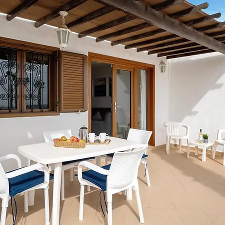 Puerto Chico H Appartement *